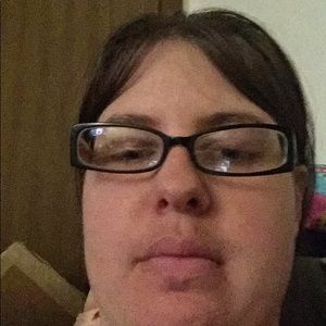 Meet your Posher, Fallon